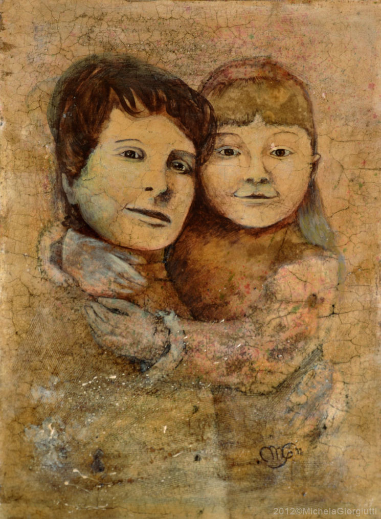 Elaborazione da foto ottocentesca con bambina che abbraccia la mamma