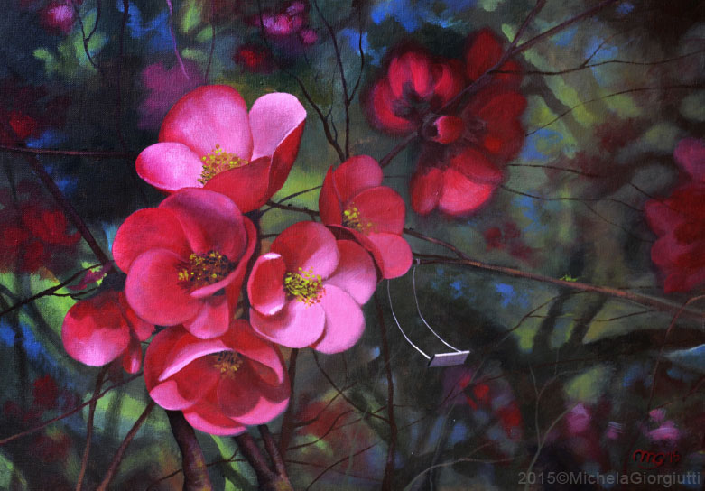 Fiori di pirus dal cui stelo pende un'altalena